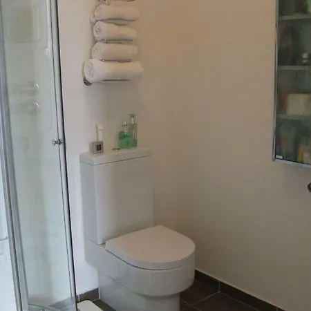 3b Pool Penthouse Private Hot Tub Center Apartment *